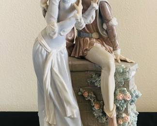 True Legacy Premium- Lladro Lovers from Verona.