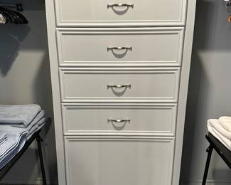 4 drawer dresser with hidden drop down panel 