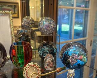 Vintage signed paperweights - Robert Eickholt, Josh Simpson, and MORE!