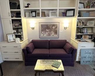 Drexel 2 cushion sleeper sofa (Full)