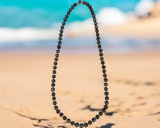 Freshwater pearl necklace with 14k white gold clasp - 32" long