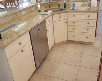 Kitchen cabinetry by Goebel Cabinetry. Large U-shaped kitchen  with island