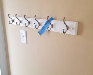 Wall rack