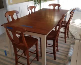 Very handsome high top dining set