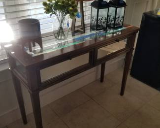 Console table