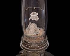 Aladdin Model 12 Oil Lamp 