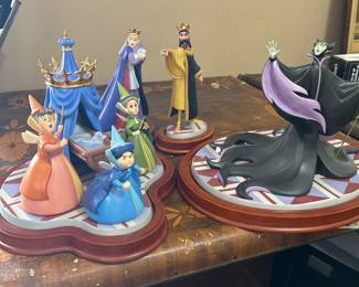 Walt Disney collection sleeping beauty Limited number 241 / 1000