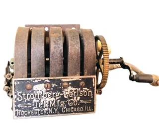 Antique 5 bar Stromberg  Carlson Telephone with crank 
