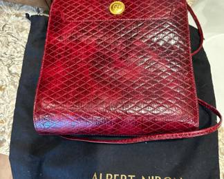 Albert Nipon purse