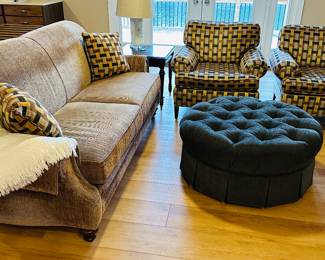 Flexsteel sofa, club chairs and tufted ottoman in like-new condition