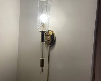 Wall sconce.  vintage brass.  5 x8 x25  $300