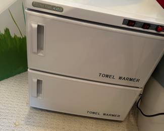 Double Towel warmer.