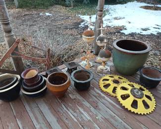 Pots and yard decor