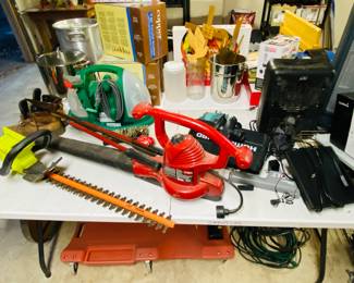 lots of tools, hand & power