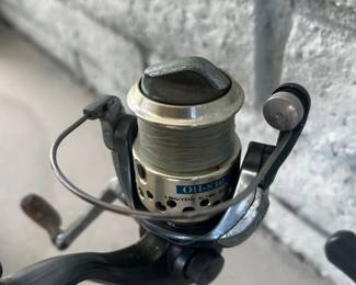 OH-830 spinning reel