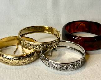 Costume bangles