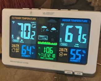 La Crosse wireless forecast station