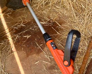 Black & Decker weed wacker