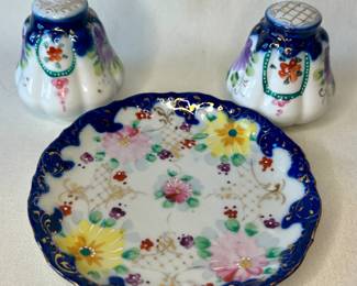 Japanese salt & pepper and butter plate