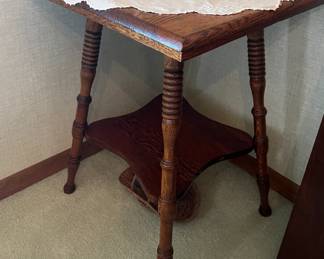 Vintage 2-tier square parlor tables