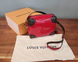 Louis Vuitton Mirior Patent Shoulder Bag