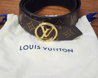 Louis Vuitton LV Circle 20MM Reversible Belt