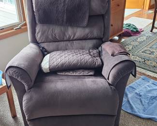 Lift reclining chair