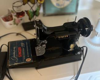 Singer featherweight sewing machine