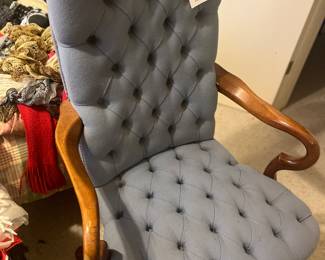 Office desk chair very nice