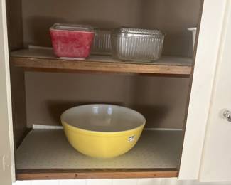 Vintage kitchen ware