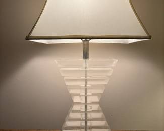 Vintage MCM Lucite Lamp