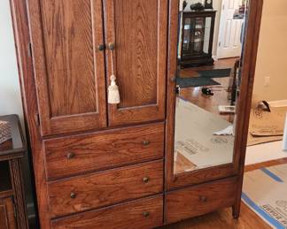 Wardrobe that matches dresser and bed