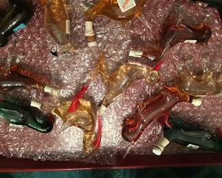 FIGURAL BOTTLES BOLS