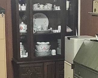 HEREND VILLAGE POTTERY DISHES WILDFLOWER SERVICE FOR EIGHT