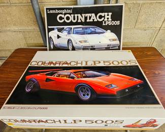 Vintage plastic & metal car models. Including some Pocher (Italy) models. (all unassembled)