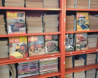 Over 1,000 vintage 1950's, 60's, 70's & 80's Hot Rod, Rod Action, Motor Trend & other car magazines.