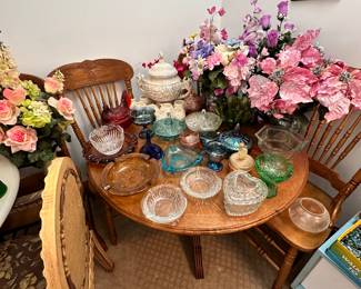 Furniture can be pre-sale. 