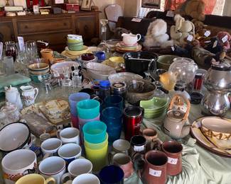 LOTS of glassware, kitchenware
