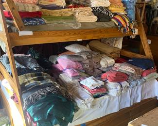 Bunk Beds and LOTS of Linens