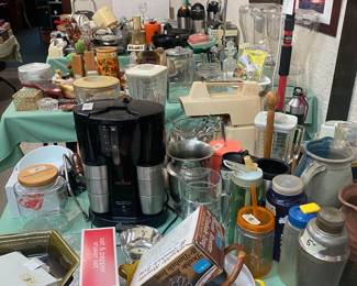 LOTS of Kitchenware, glassware