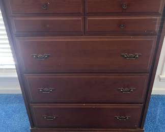 Vintage Chest of Drawers