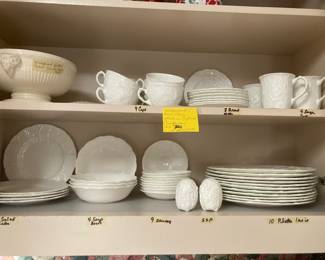 Wedgewood bone China
Pattern Countryware.