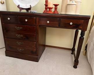 Ethan Allen Desk