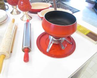 Vintage Fondue Pot & Fork Set