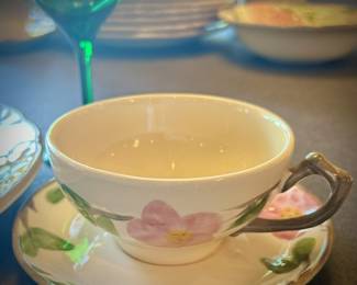 Franciscan "Desert Rose" 60+ pieces