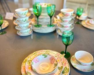 Franciscan "Desert Rose" 60+ pieces