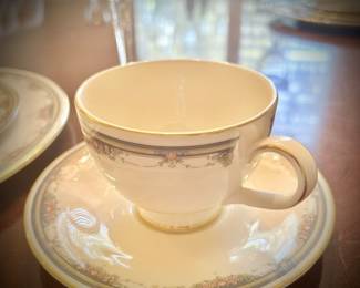 Royal Doulton "Albany" - 30+ pieces