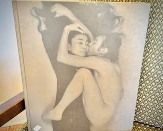John Lennon/Yoko Ono Annie Leibovitz photo book