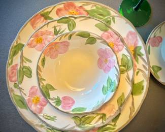 Franciscan "Desert Rose" 60+ pieces