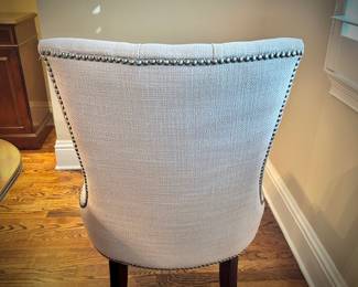 Six dove gray chairs